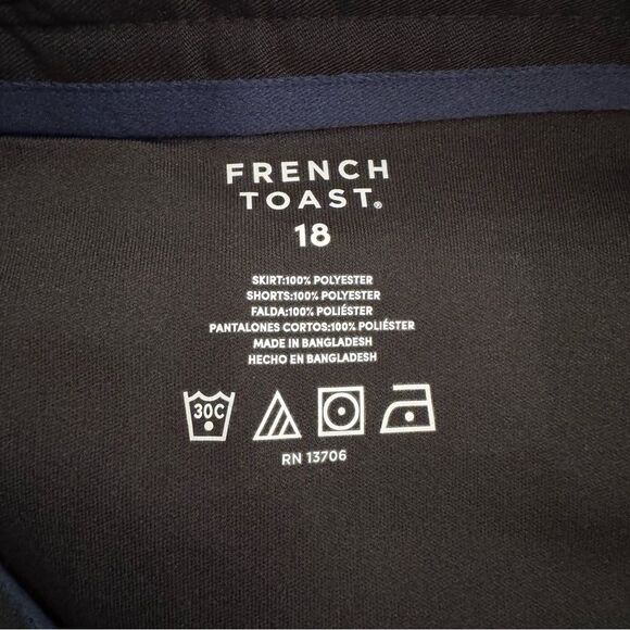 French Toast Girls Adjustable Waist Two-Tab Pleated-Front Scooter Skirt Black 18 - Picture 9 of 11